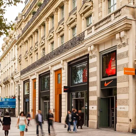 Elegant 2-bedroom In The Heart Of Paris' 8th Arrondissement * Париж