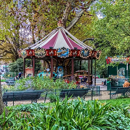 Elegant 2-bedroom In The Heart Of Paris' 8th Arrondissement Апартаменты *